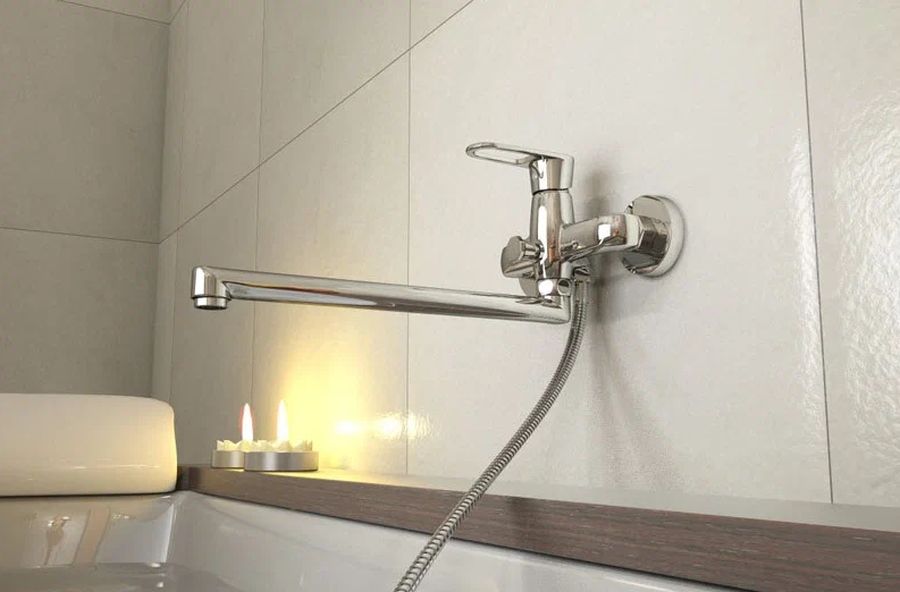 Почему шумит кран: при включении воды, горячей, холодной, в ванной, что делать