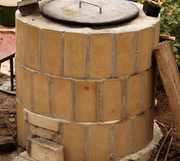 Тандыр из кирпича своими руками на даче: из шамотного, красного, как сделать, видео