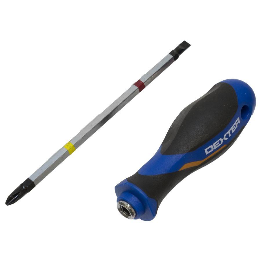 Почему течет вода из бачка в унитаз: после смыва, при наборе воды, что делать, как исправить