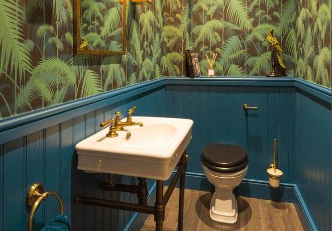Обои для туалета в квартире: лучшие, как выбрать, фото, дизайн, отделка