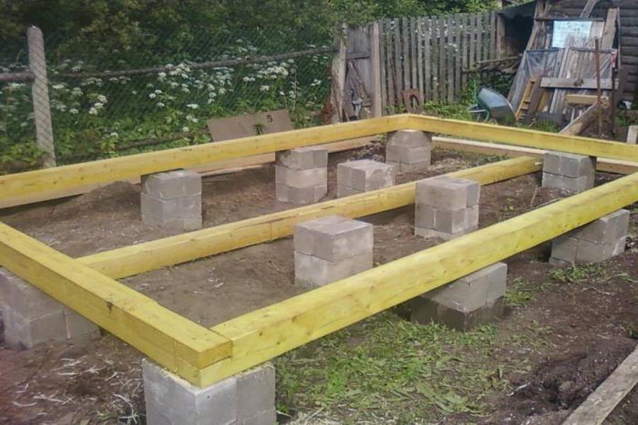 Как построить теплый зимний курятник на 20 кур