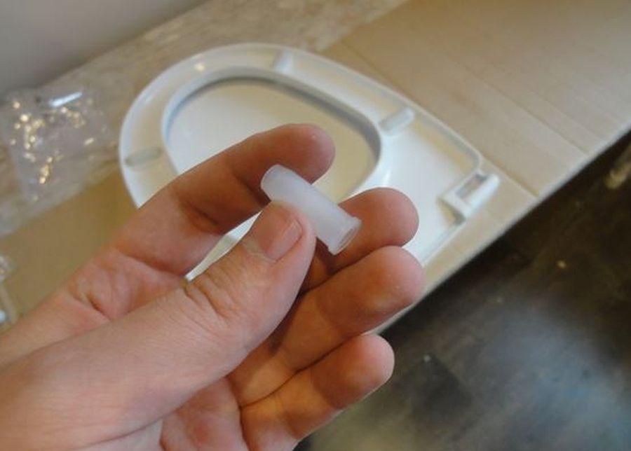 Как снять сиденье с унитаза: поменять, установить, закрепить, с микролифтом