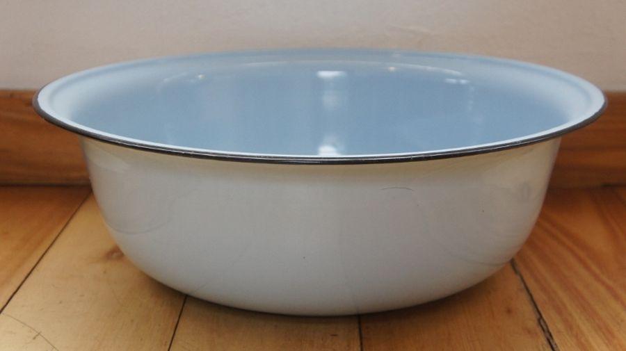 Как спустить воздух с полотенцесушителя в ванной