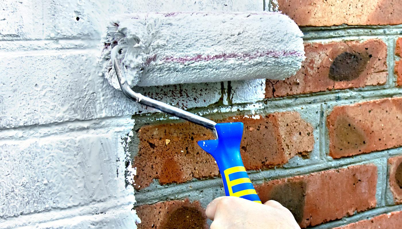 Замена кирпичей в лицевой кладке стены дома