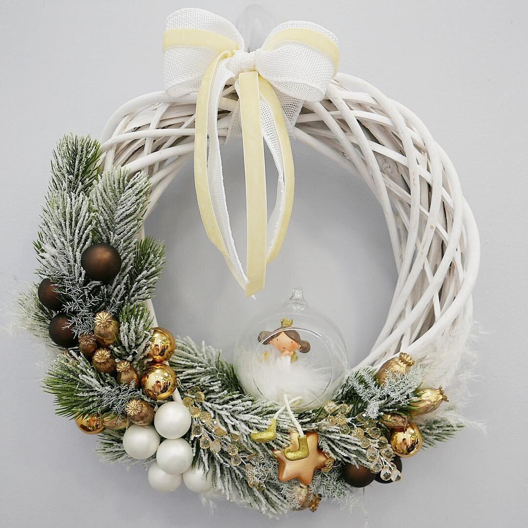 Рождественский венок из веток: как сделать своими руками, пошагово