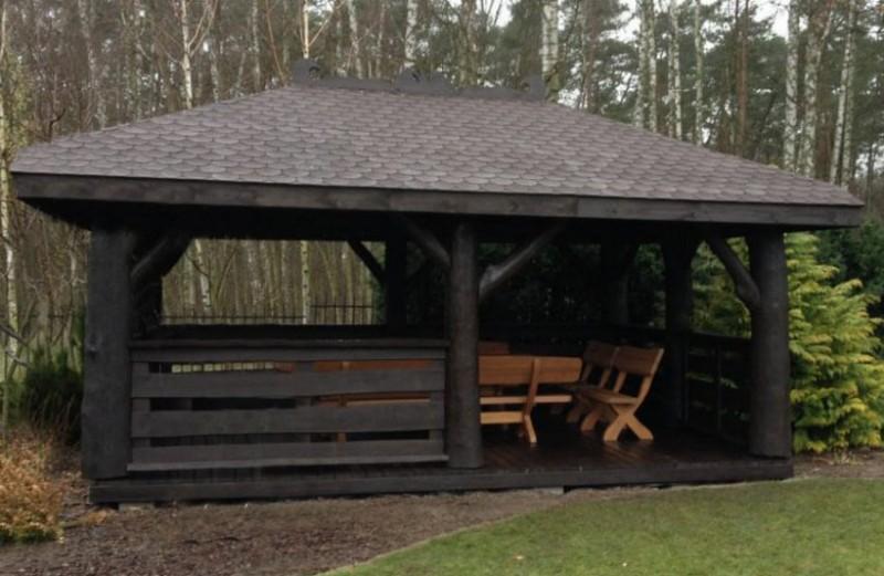 Чем лучше покрыть беседку из дерева на улице: варианты покраски, фото