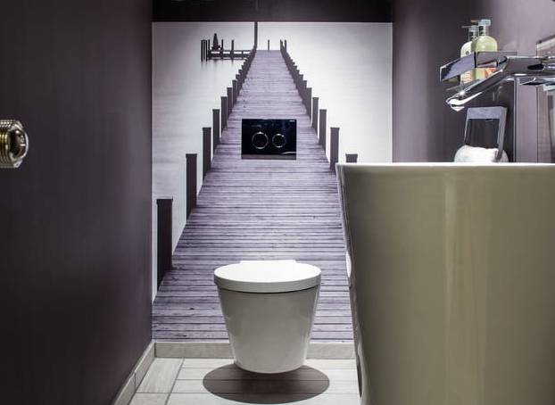 Обои для туалета в квартире: лучшие, как выбрать, фото, дизайн, отделка