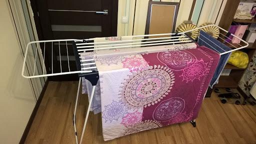 Почему образуется конденсат на окнах в квартире, дома