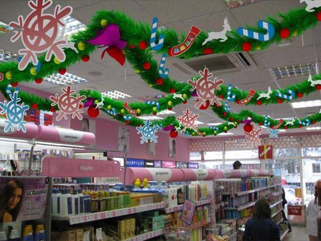 Украшение магазина к Новому году 2023 своими руками: идеи, фото, креативное