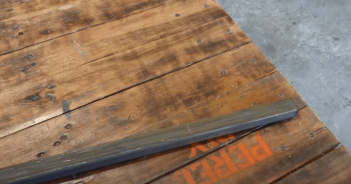 Как сделать штангу для лазерного нивелира (уровня) своими руками