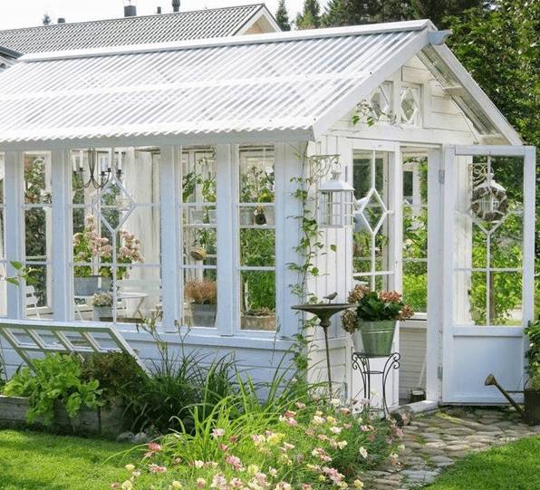 Беседка своими руками для дачи из подручных средств