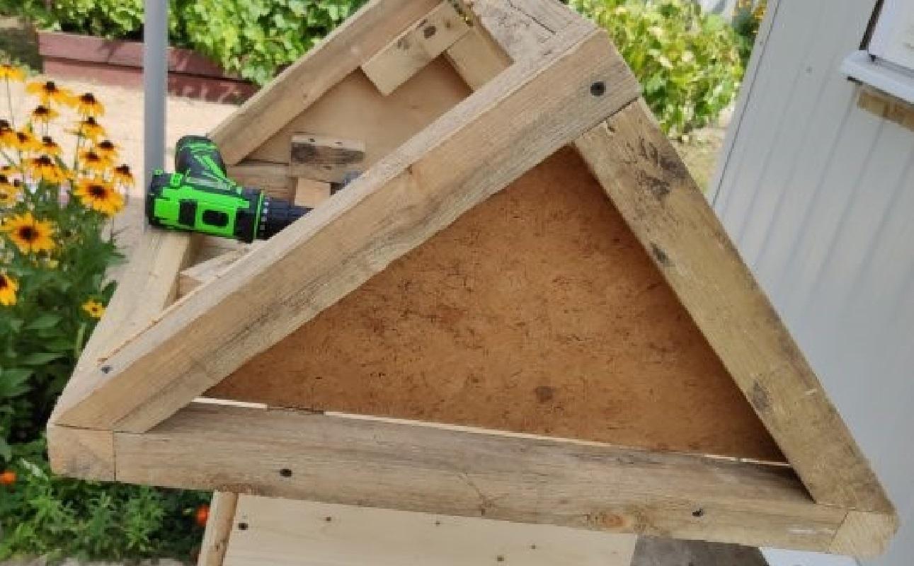 Как сделать декоративную ветряную мельницу для сада своими руками