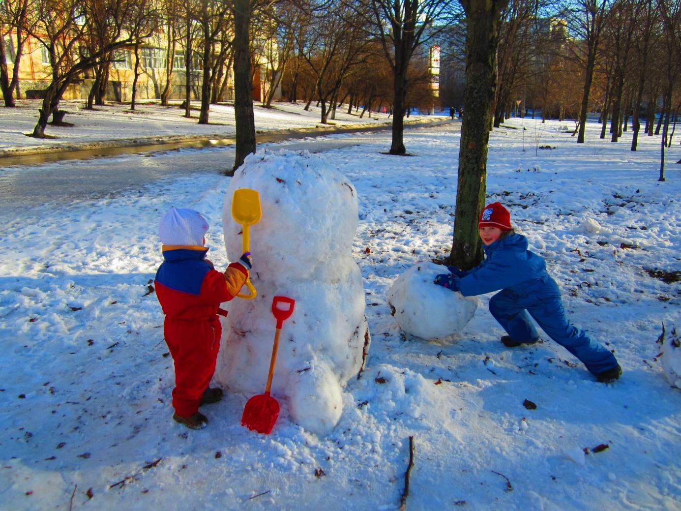 Снежные фигуры 2023 своими руками: для детского сада, школы, легкие, простые