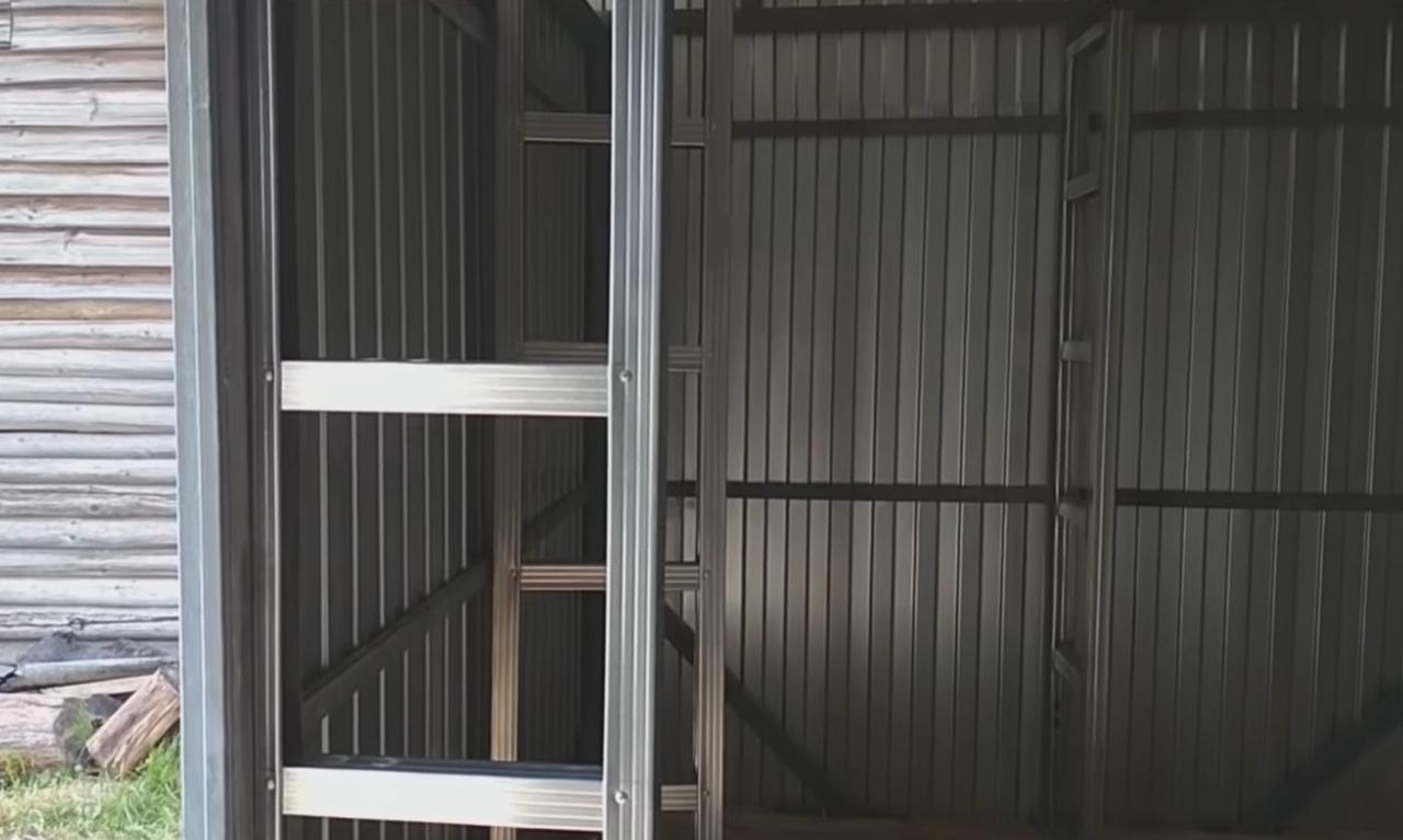 Как сделать полки в подвале, погребе своими руками: варианты, фото