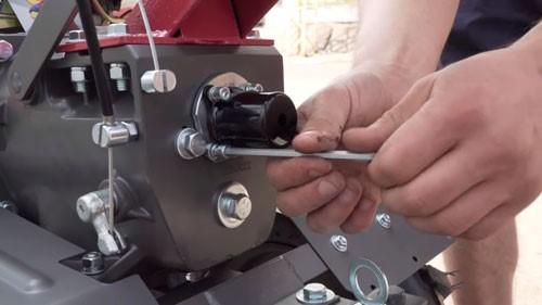 Как сделать и настроить самодельную картофелекопалку для мотоблока