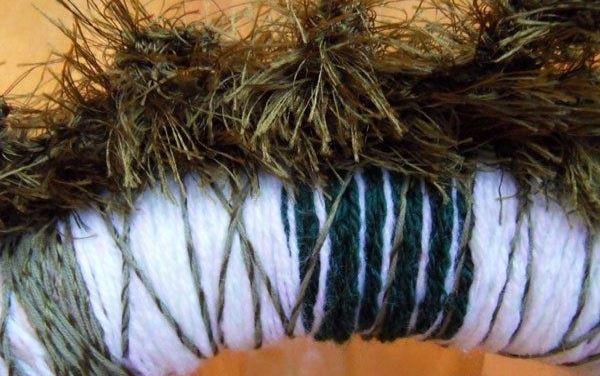 Рождественский венок: из фетра, ткани, ниток, бисера, мастер-классы