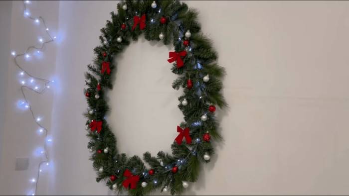 Рождественский венок из веток: как сделать своими руками, пошагово