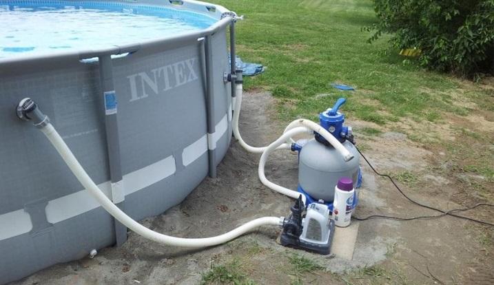 Чем и как чистить каркасный бассейн своими руками