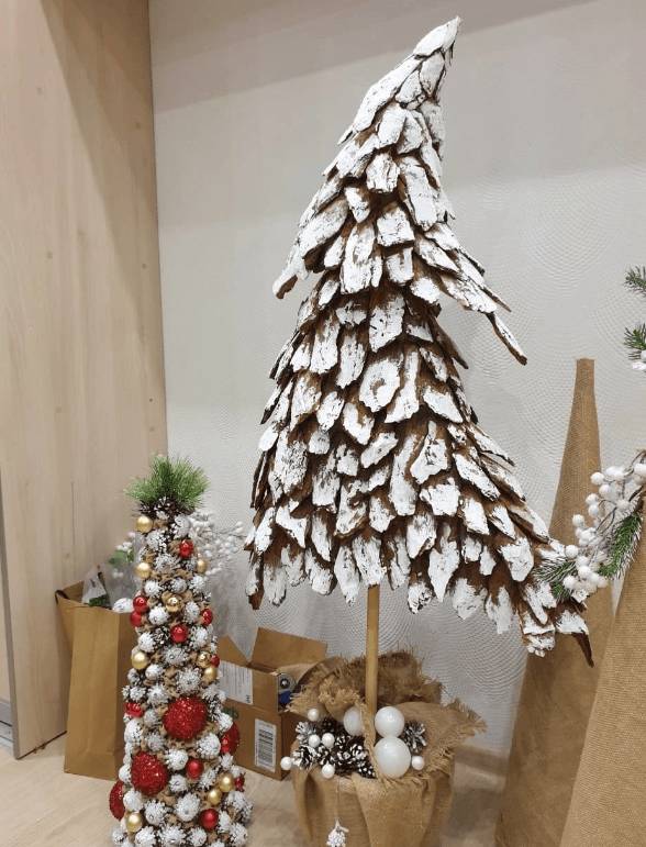 Как сделать деревянную елку своими руками