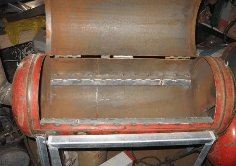 Как сделать мангал в виде паровоза из газового баллона