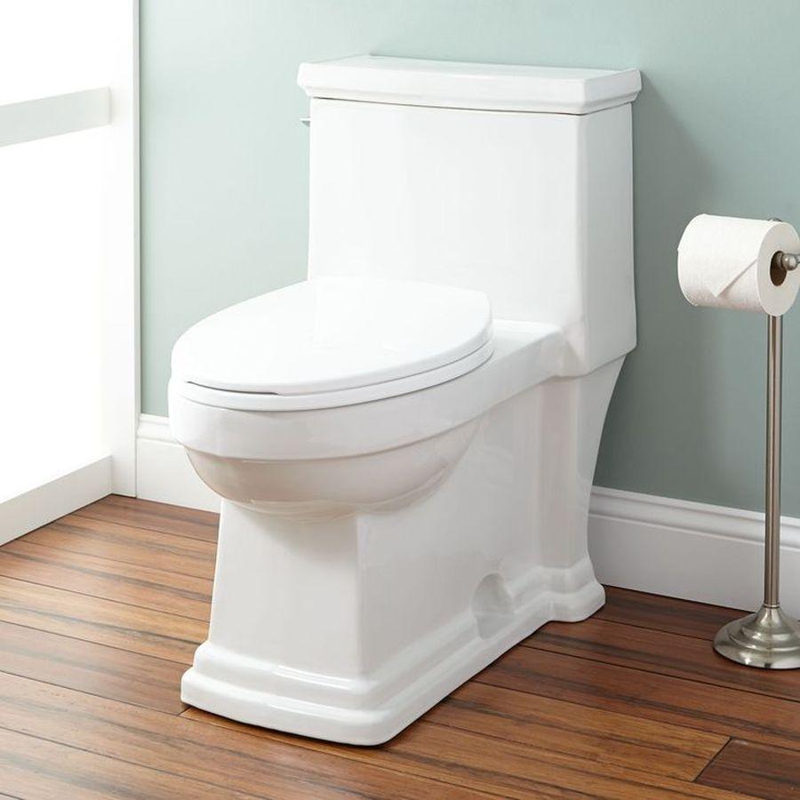 Какой унитаз лучше: фаянсовый или фарфоровый