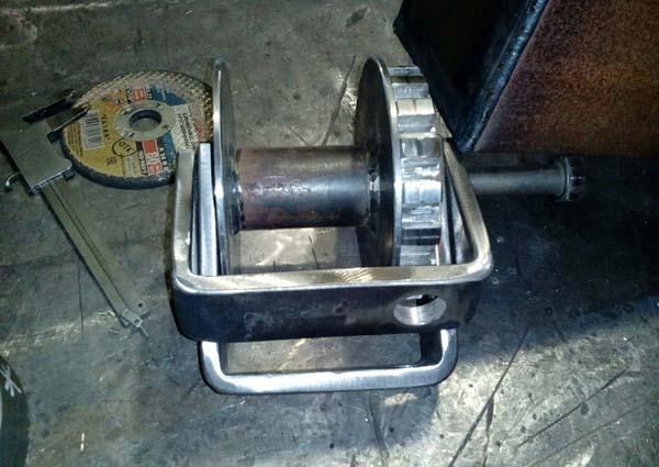 Как сделать лебедки для лодок ПВХ: якорные, для перемещения, прицепа