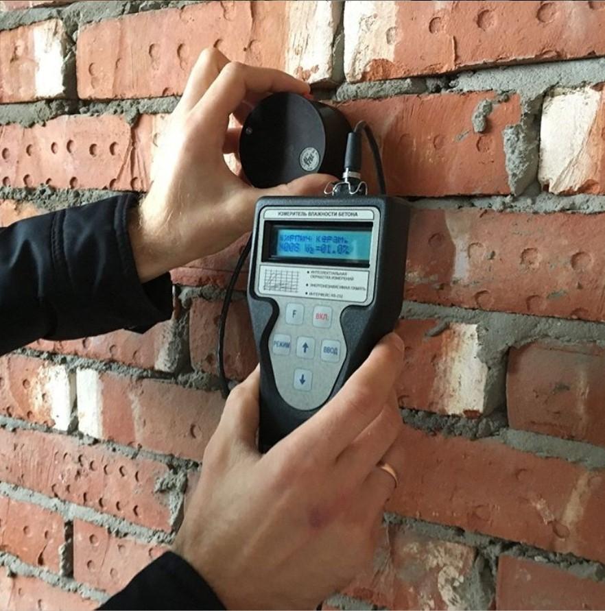 Замена кирпичей в лицевой кладке стены дома