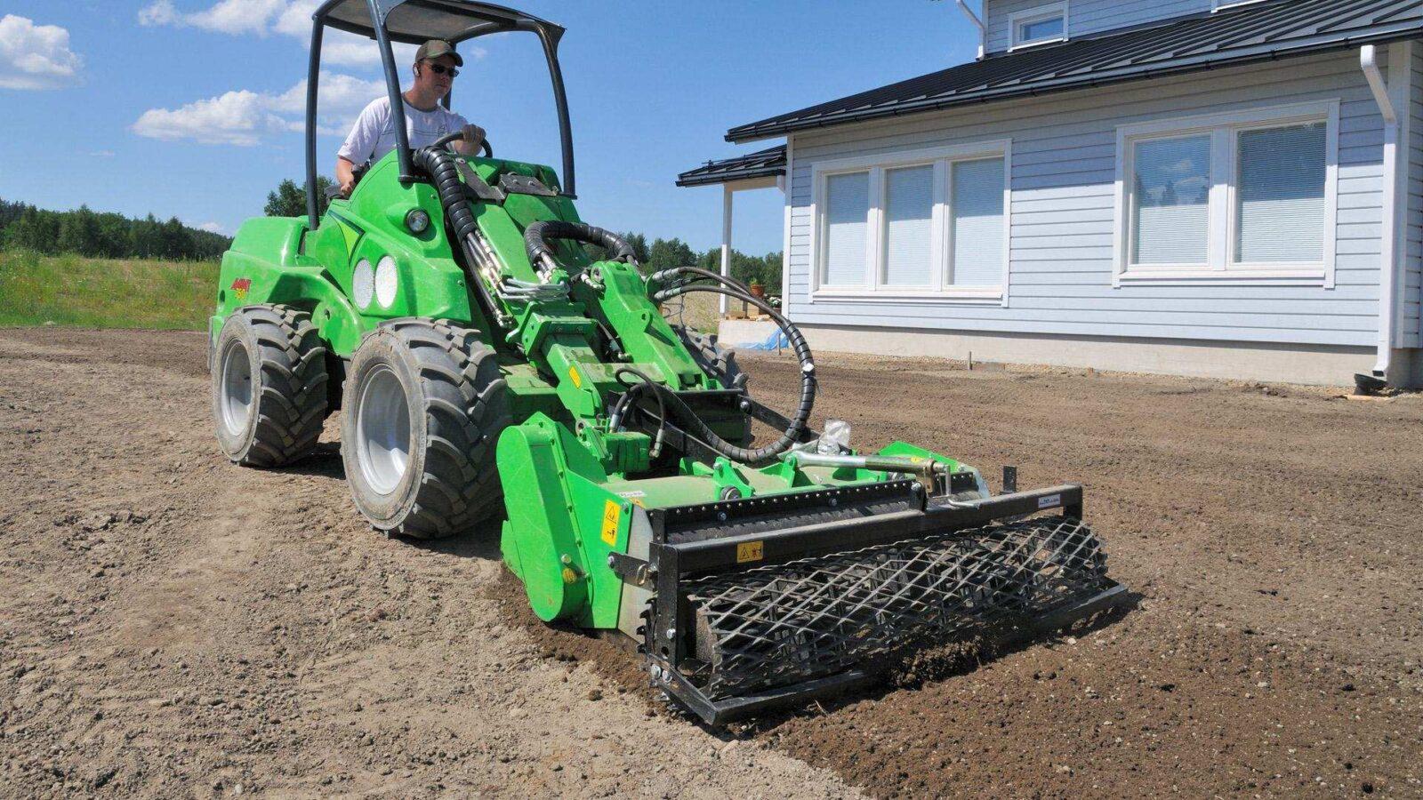 Как сделать забор из шифера своими руками на даче: волнистого, плоского, старого