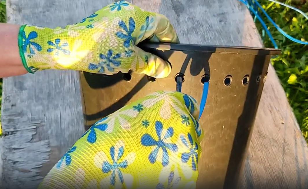 Плетение кашпо из искусственного ротанга методом «Осьминожка»