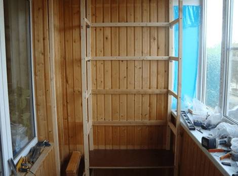 Как сделать полки на балконе для хранения своими руками: фото, варианты