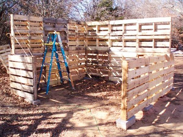 Сарай из паллетов своими руками: как построить, фото