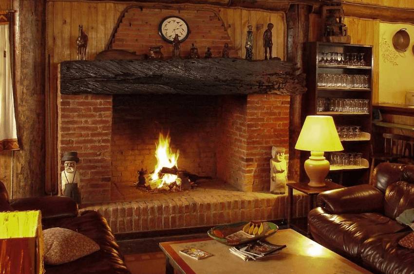 Почему дым из камина идет в комнату