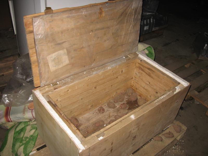 Как сделать ящик для хранения картофеля своими руками