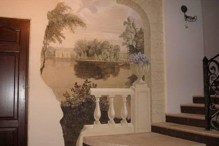 Фреска декор стен в прихожей