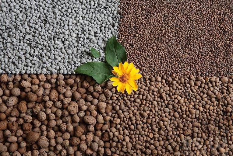 Стяжка на балконе с керамзитом: как сделать своими руками