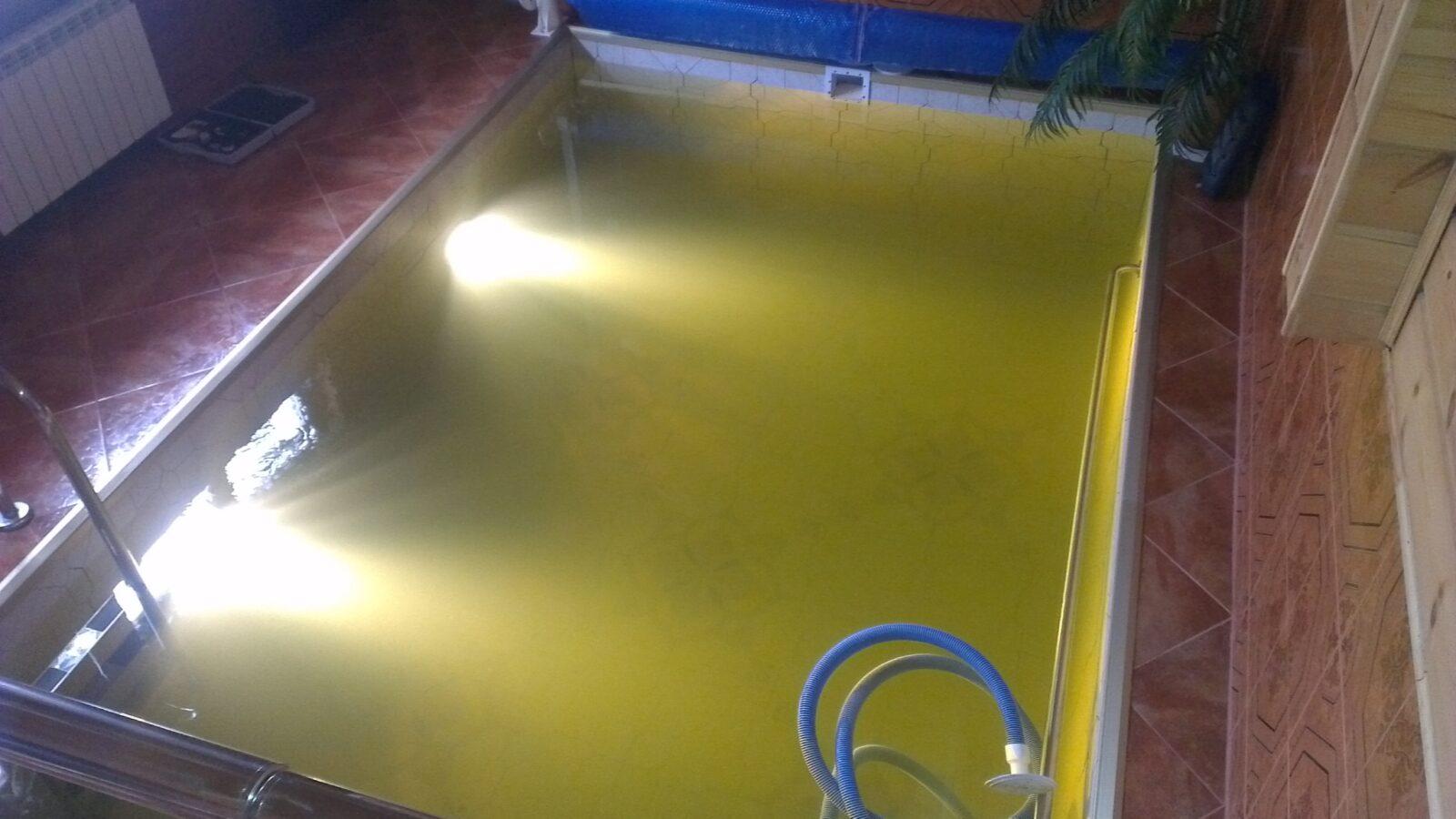 Почему мутнеет и как очистить мутную воду в бассейне