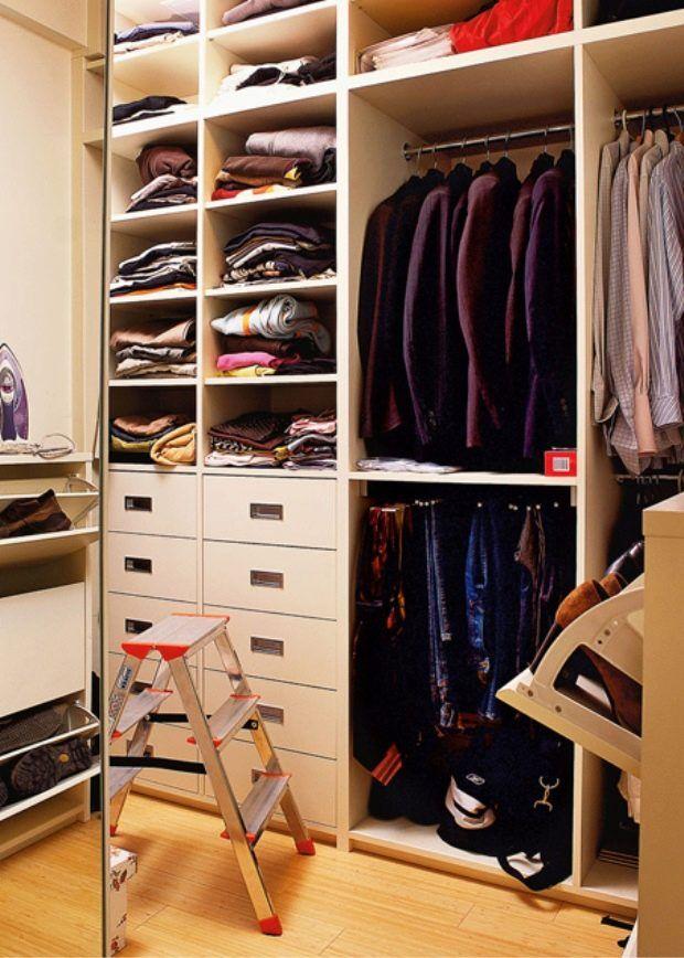 Гардеробная в хрущевке вместо кладовки: как сделать своими руками