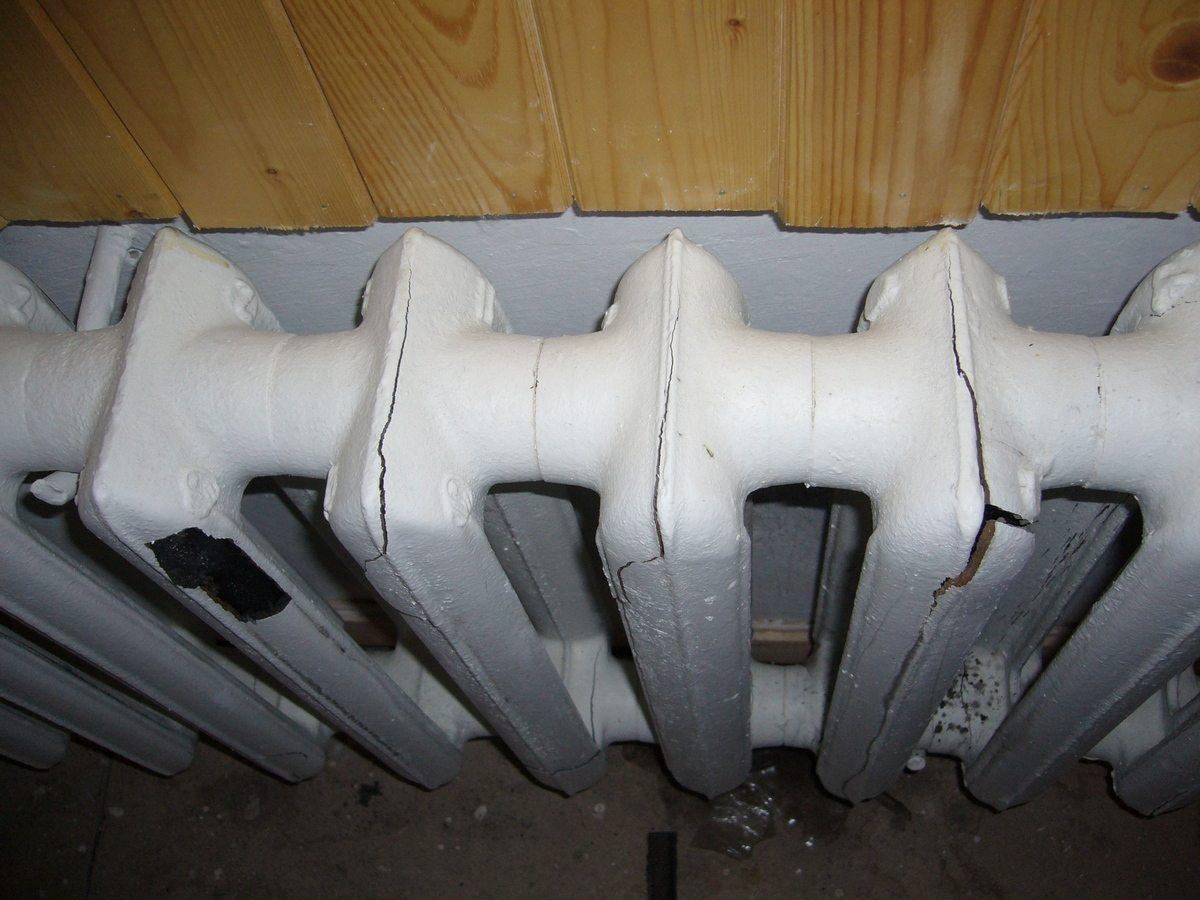 Чугунные батареи: ремонт своими руками, причины поломок