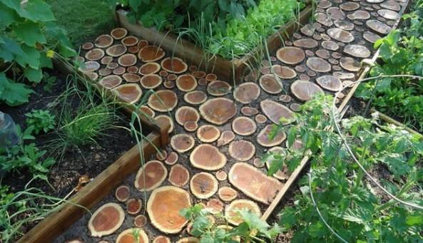 Из чего сделать дорожки между грядками в огороде: материалы и чем засыпать своими руками