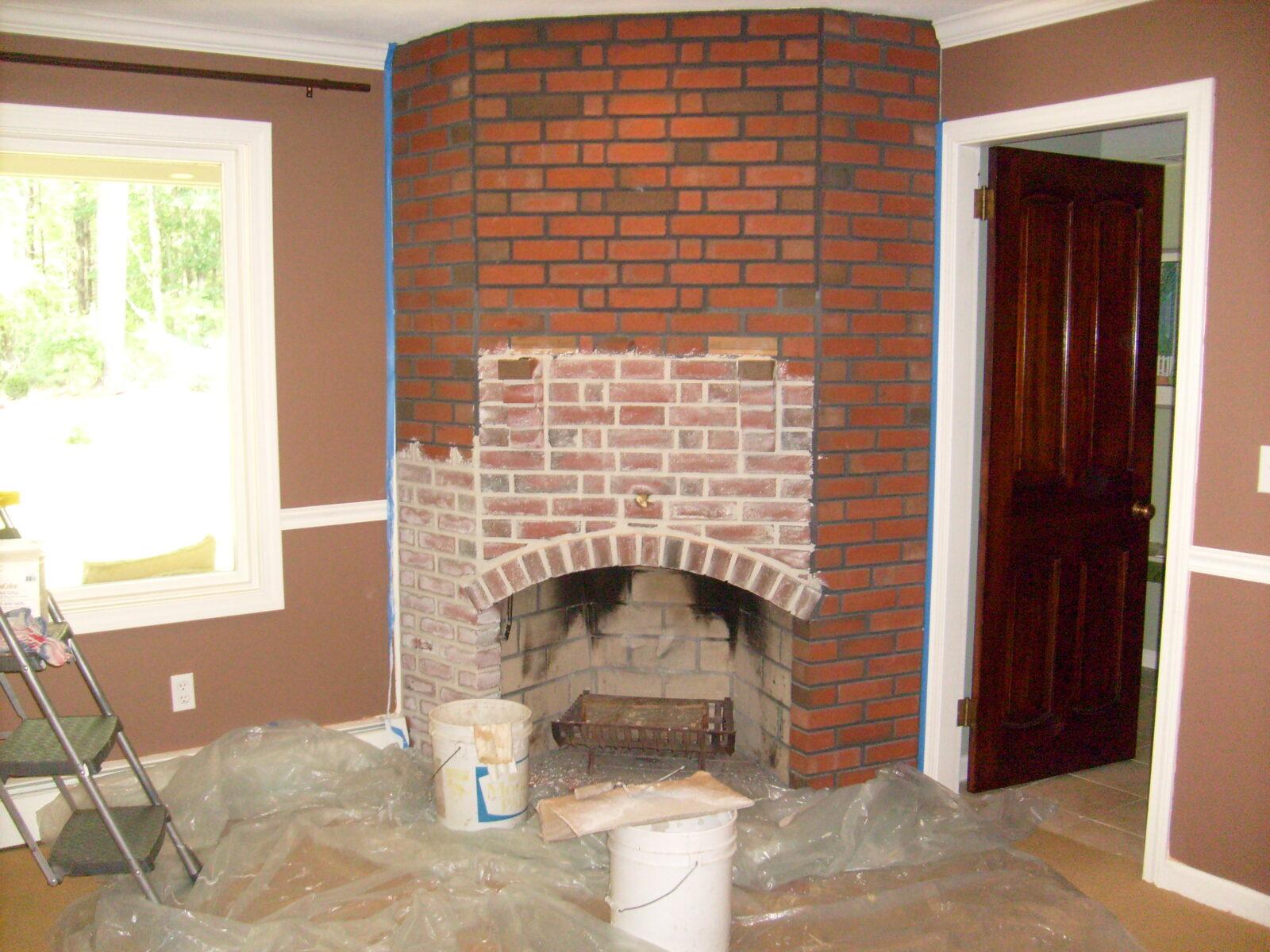 Отделка камина мрамором с фото