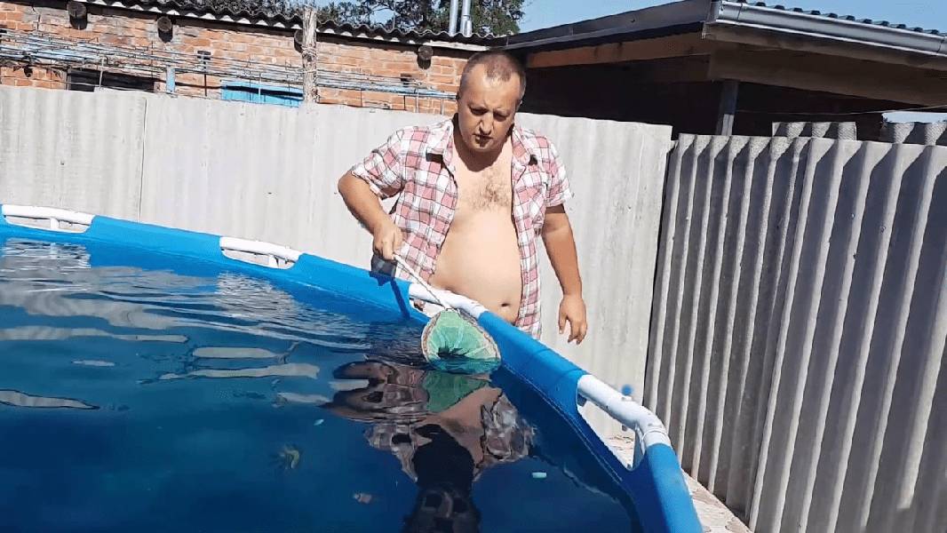 Можно ли лить белизну в бассейн и сколько нужно на куб воды