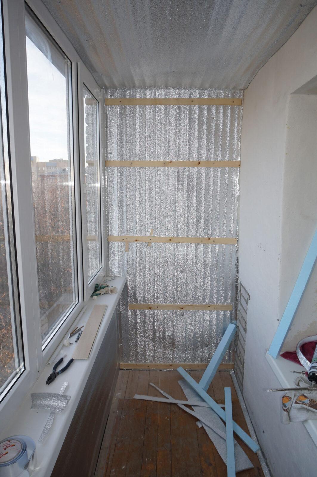 Панорамная лоджия: как утеплить своими руками