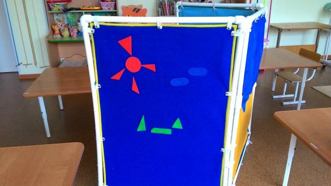 Ширма для детского сада из полипропиленовых труб