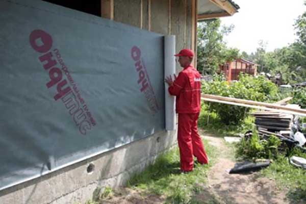 Как дешево утеплить курятник на зиму своими руками