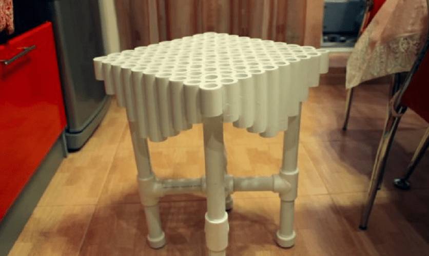 Стульчик из полипропиленовых труб своими руками