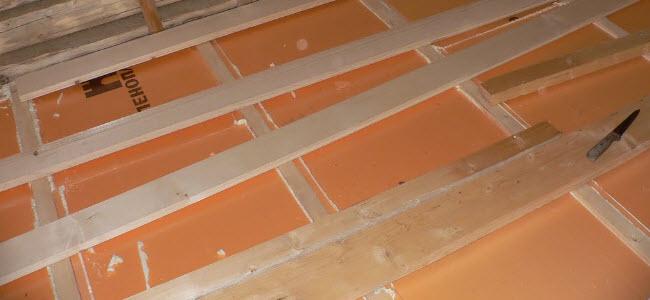 Как дешево утеплить курятник на зиму своими руками