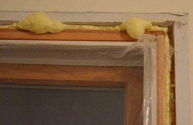 Как утеплить деревянные окна на зиму своими руками