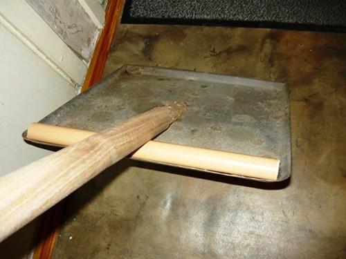 Как сделать самому лопату для снега: из фанеры, широкую, деревянную