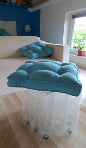 Как сделать пуфик из пластиковых бутылок своими руками