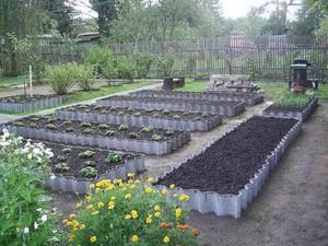 Грядки из шифера своими руками: плоского, волнового, фото + идеи по оформлению